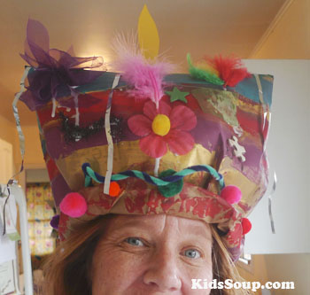 Dr. Seuss hat craft and activity for preschool