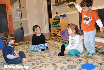 Preschool mitten circle game and activity Preschool mitten circle game and activity